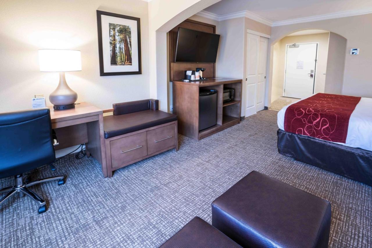 Comfort River Park Hotel