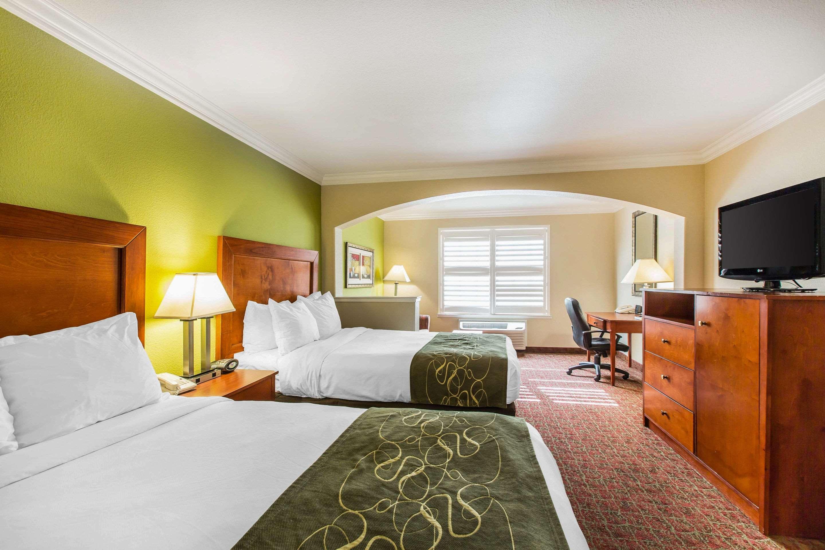 Hotel Comfort River Park
