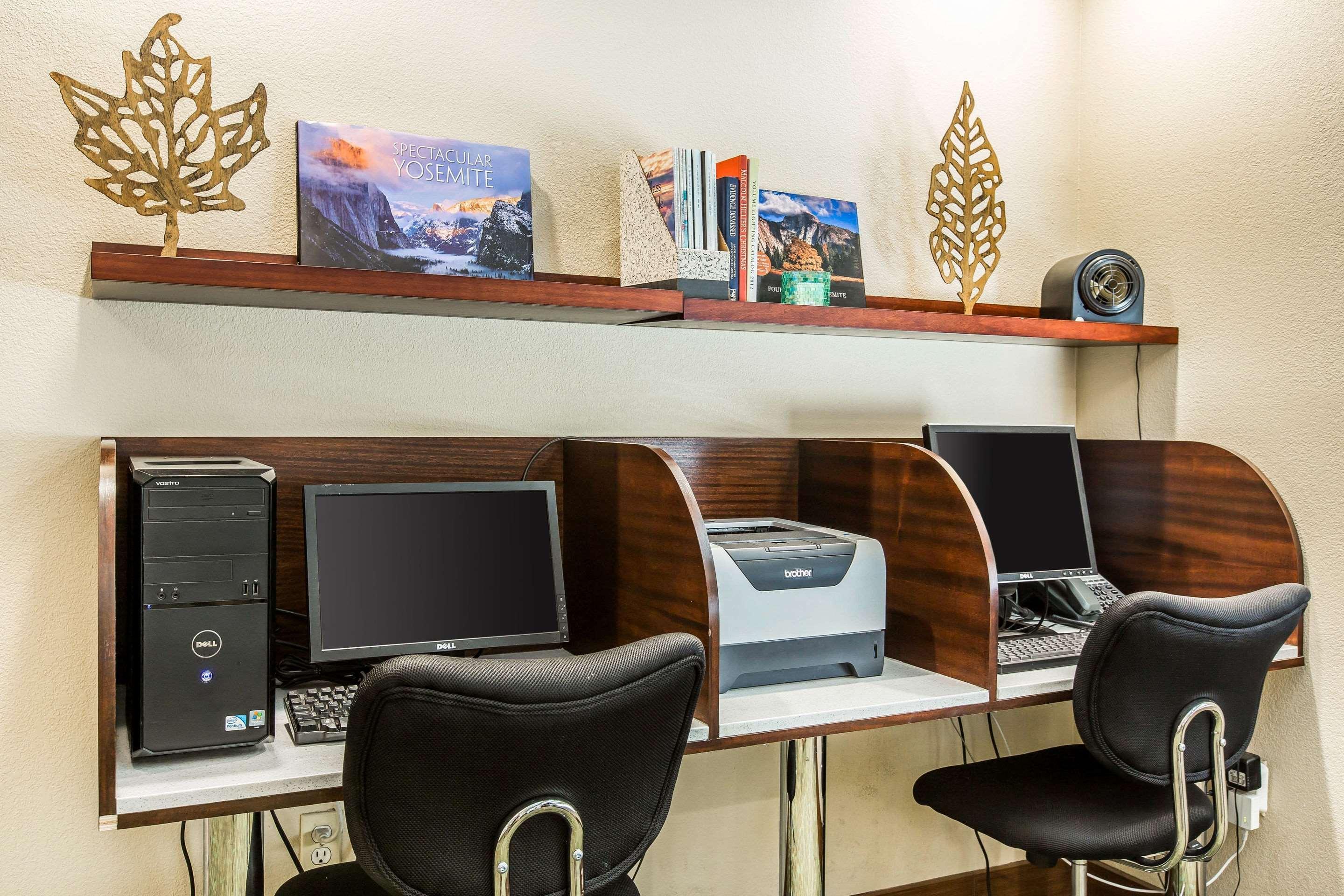 Comfort River Park Hotel 3*