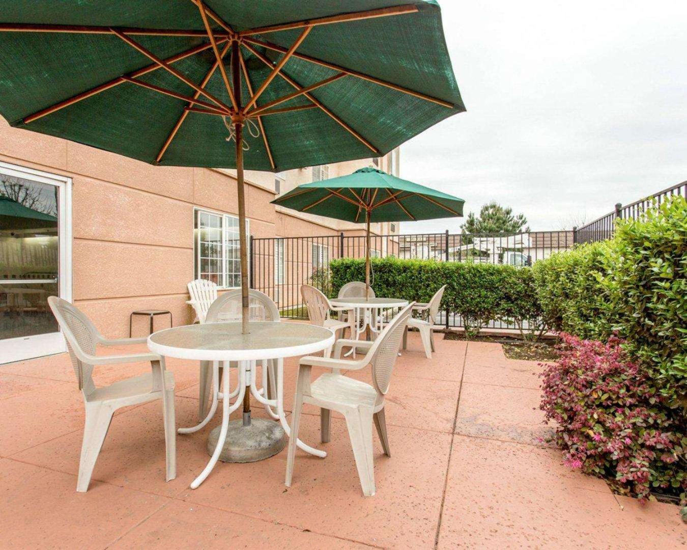 Hotel Comfort River Park 3*